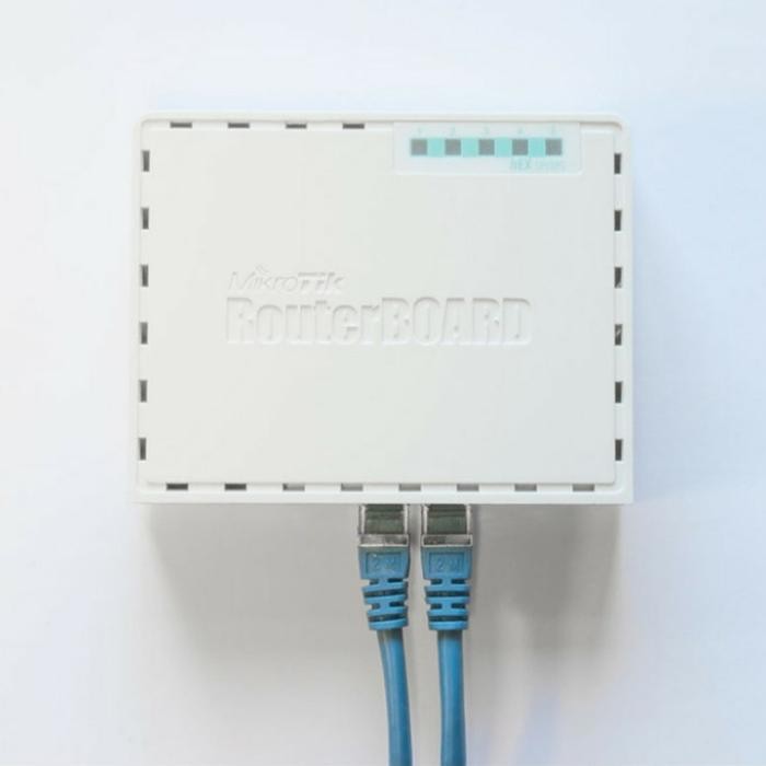 MIKROTIK RB750GR3 (HEX)/ ROUTER MIKROTIK RB750 GR3 HEX/ RB 750GR3