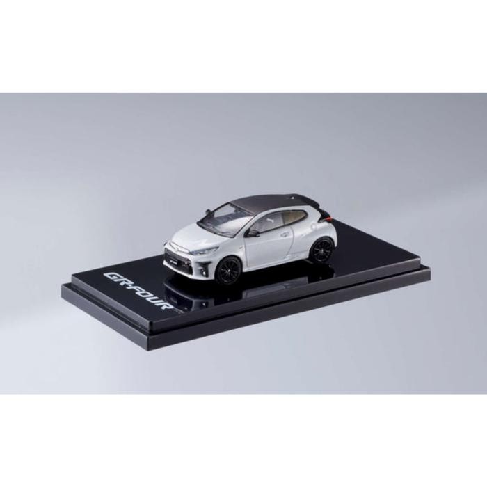 1/64 HOBBY JAPAN TOYOTA GR YARIS RZ WHITE