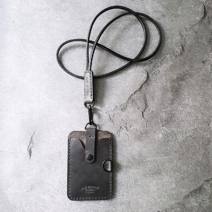 

Bds Coastal Vintage Black - Leather Lanyard Id Card Holder, Two View