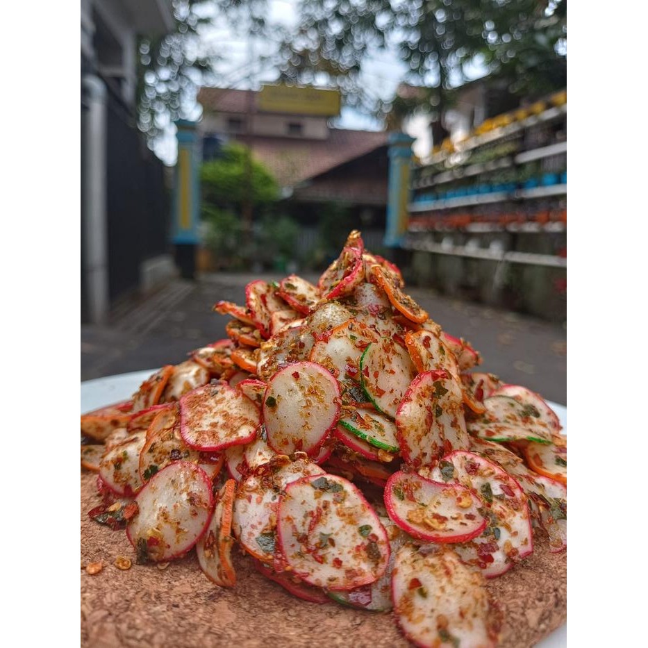 

Sale!! 1 Kg Kerupuk Seblak Cinta Juragan Lalada Food Snack Pedas Kering Krupuk Keripik Cemilan