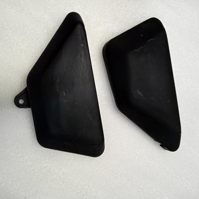 COVER DOP BOX TUTUP AKI YAMAHA DT 100 DT100 ENDURO KODE 1050