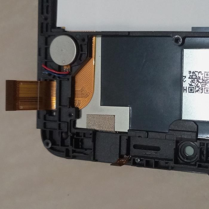 LCD TOUCHSCREEN FRAME FULLSET MITO A37 Z1 PLUS LAYAR 5.7 INCH