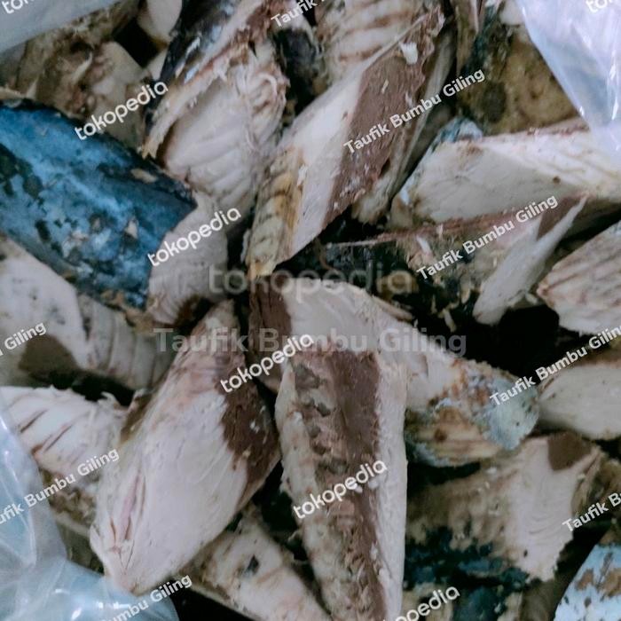 

Ikan Tongkol Asap 1 Kg Best Quality Asli 100% Original