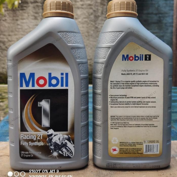 Oli samping Mobil1 Racing 2T
