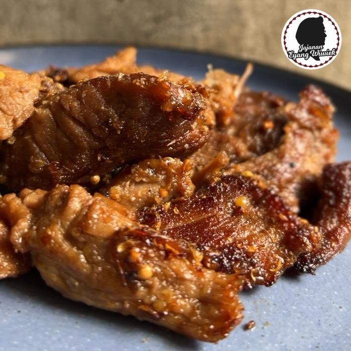 

Diskon! Promo Rendang Sapi Pedas Asli Payakumbuh Jajanan Eyang Wiwiek Kemasan Retort