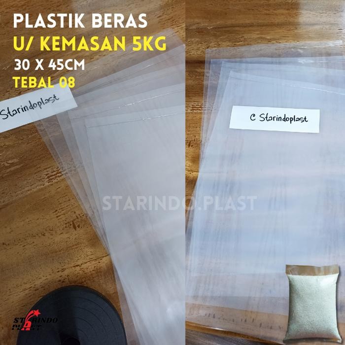 

Kantong Plastik Beras 5 kg ukuran 30x45cm Tebal 08 Per Pcs MINIMAL ORDER 5