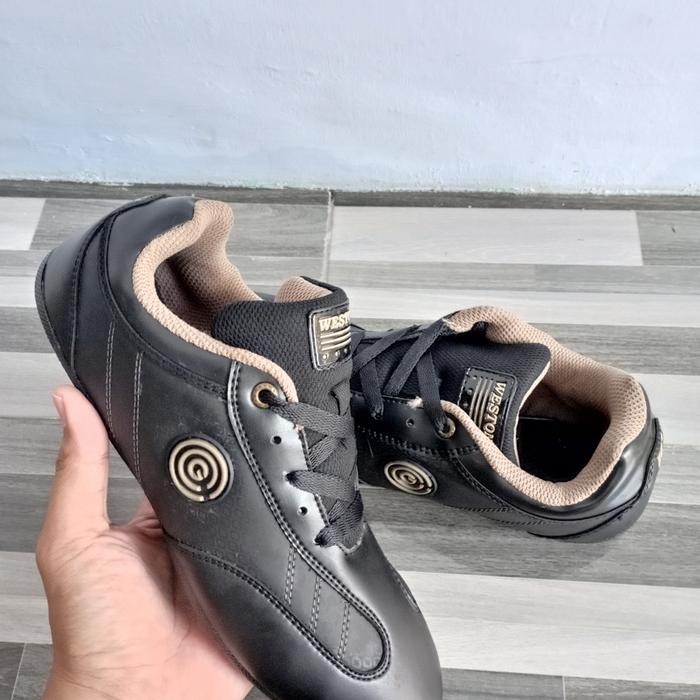Sepatu Olahraga Weston NEW Model (terlaris) (terbaik) (termurah)