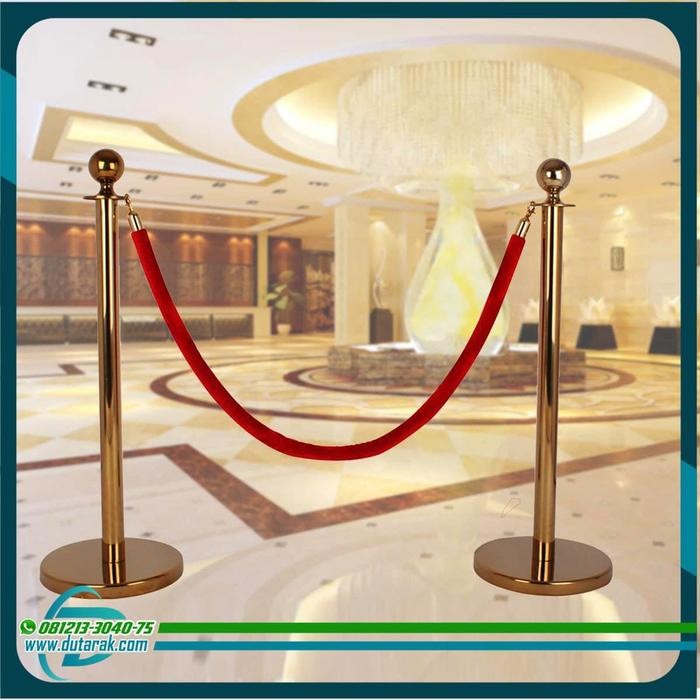 

Promo Tiang Pembatas Antrian Bludru Gold