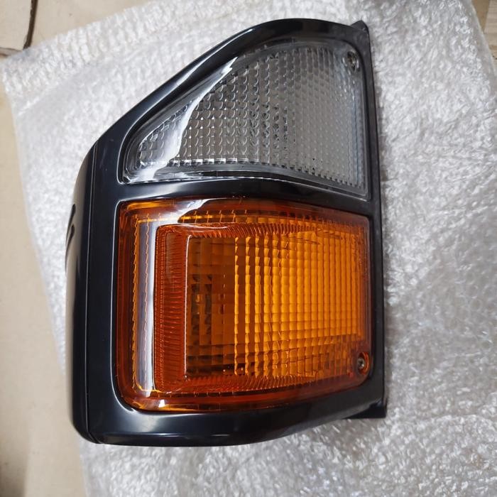 Lampu Sein Toyota Bundera Lc Hdj Second