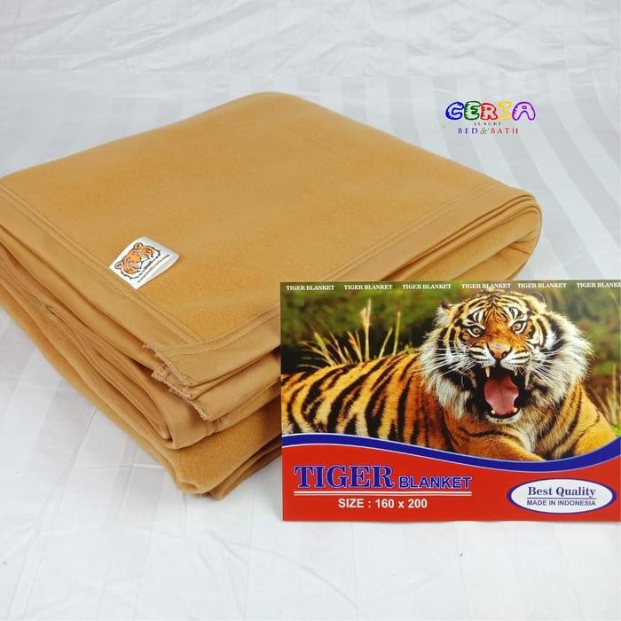 Turu Boss - Selimut Tiger Polos Flanel Coklat Muda 160X200