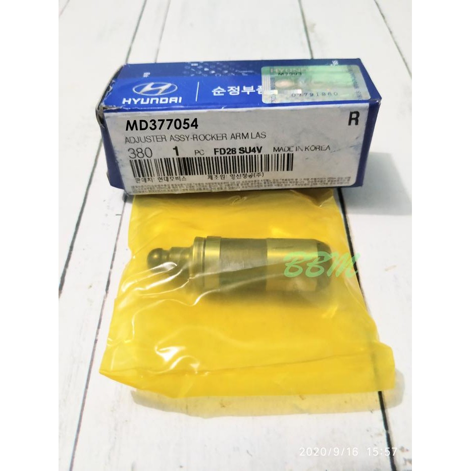 Md377054 Adjuster Assy-Rocker Arm Lash (Hla) - Lancer, Eterna, Galant