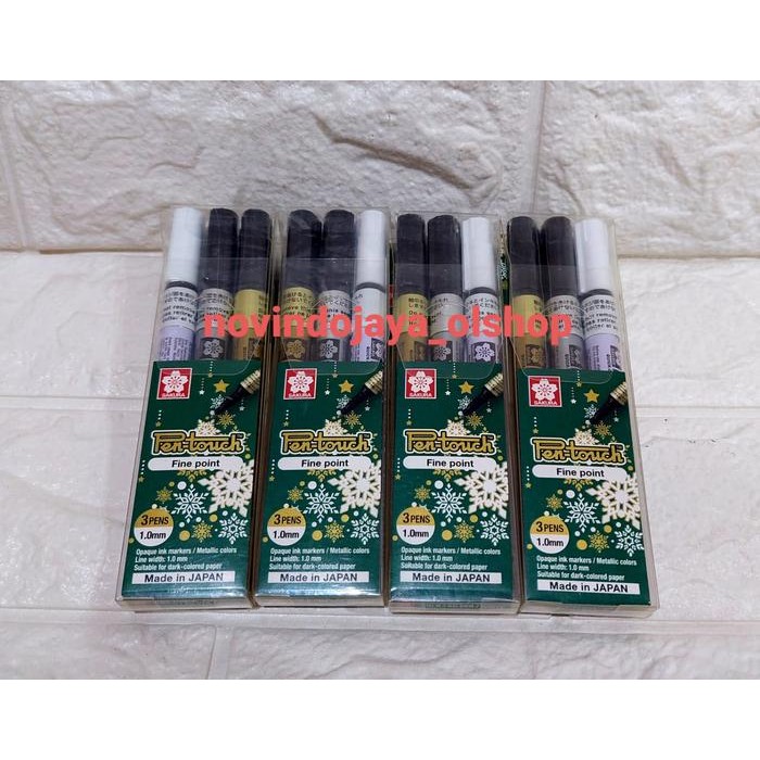 

Brush Pen Touch Sakura 3 Pens Set