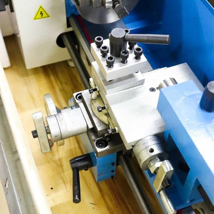 Paling Laris Mesin Bubut Mini Besi Kayu Serbaguna Wood And Metalworking 550W Terlariss 
