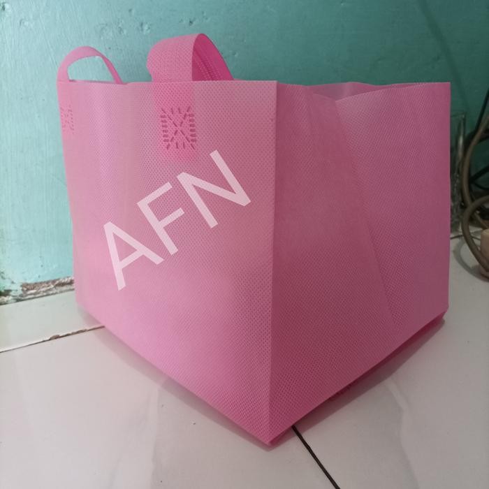 Tas Hls Box 22X22 Tas Spunbond Tas Box Nasi Tas Kotak Nasi Tas Besek