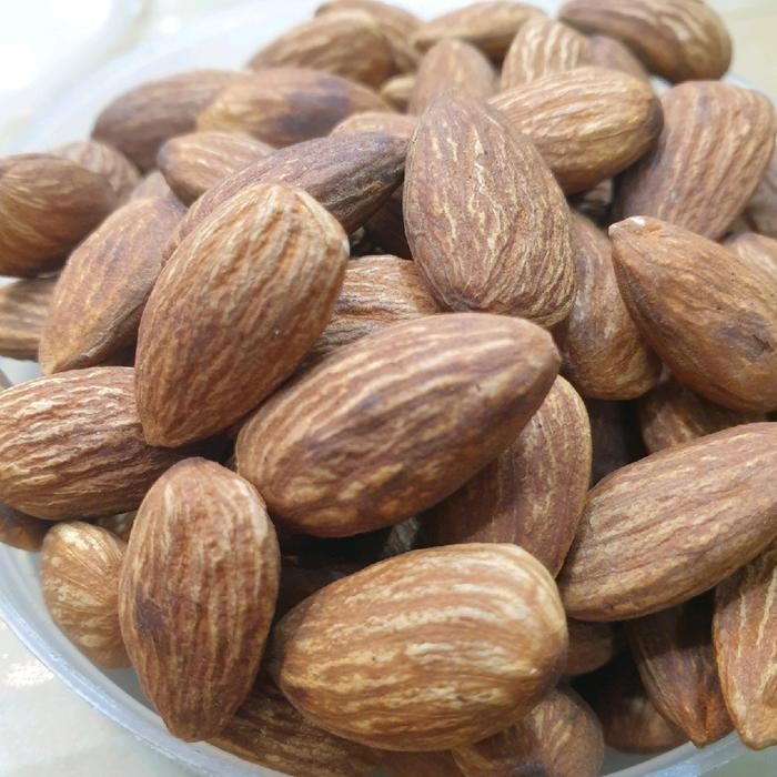 

Almond Panggang Roasted Almonds Organic 1kg