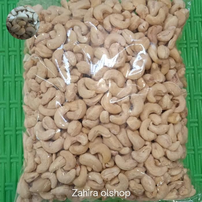 

kacang mede utuh mentah 1kg
