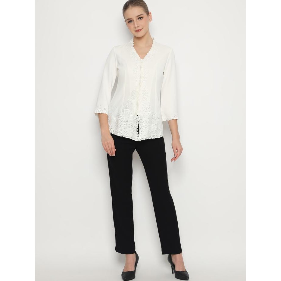 Lyne Halim Blouse Kebaya Bordir Senada, Broken White 02353