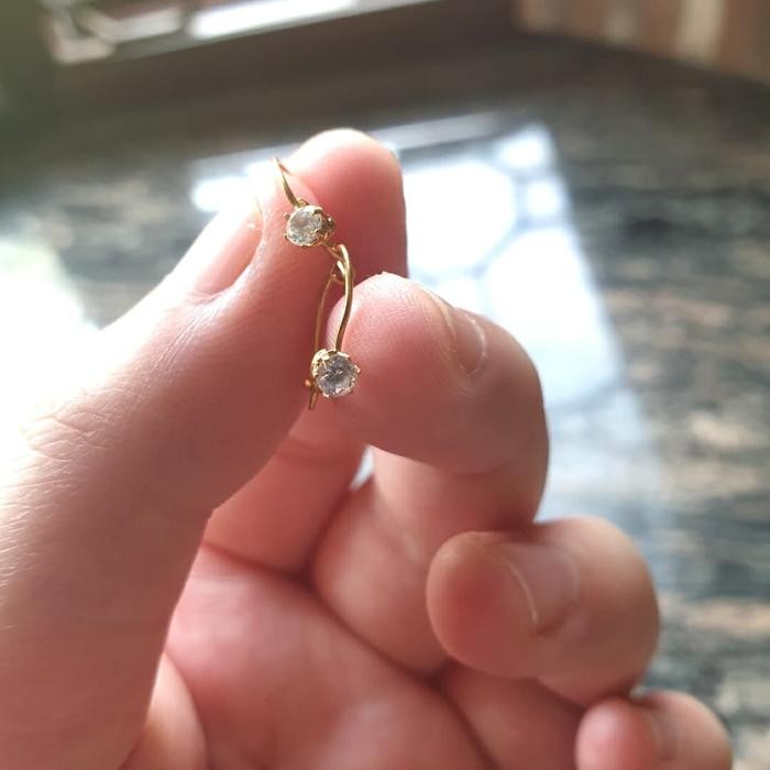 Jual Rugi Anting Gantung Tusuk Desi Emas Asli 700 70% 0,5 Gram Mata Putih