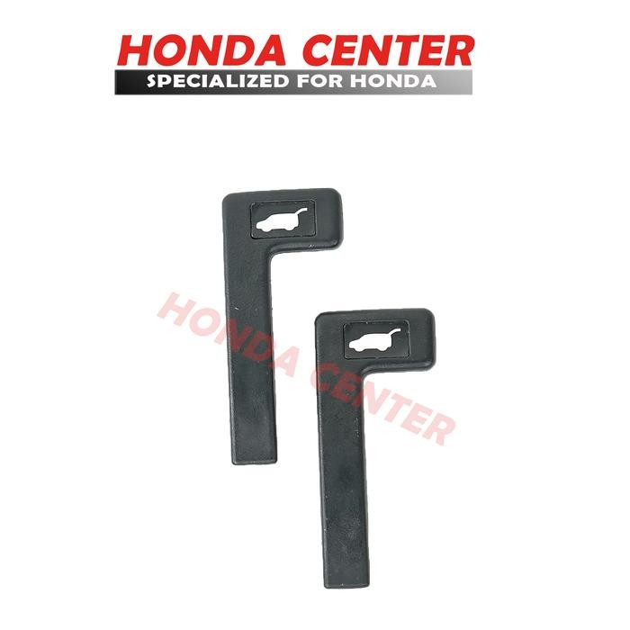 Jual Tuas Knob Pembuka Kaca Pintu Bagasi Belakang Brio 2014 2015 2016 2017