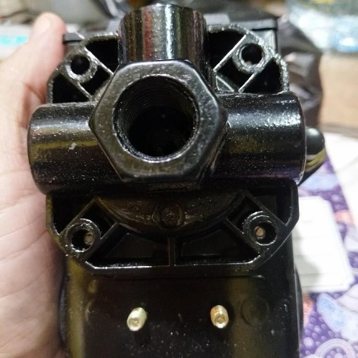 OTOMATIS KOMPRESOR SWAN LUBANG 4 SWITCH COMPRESOR LUBANG 4