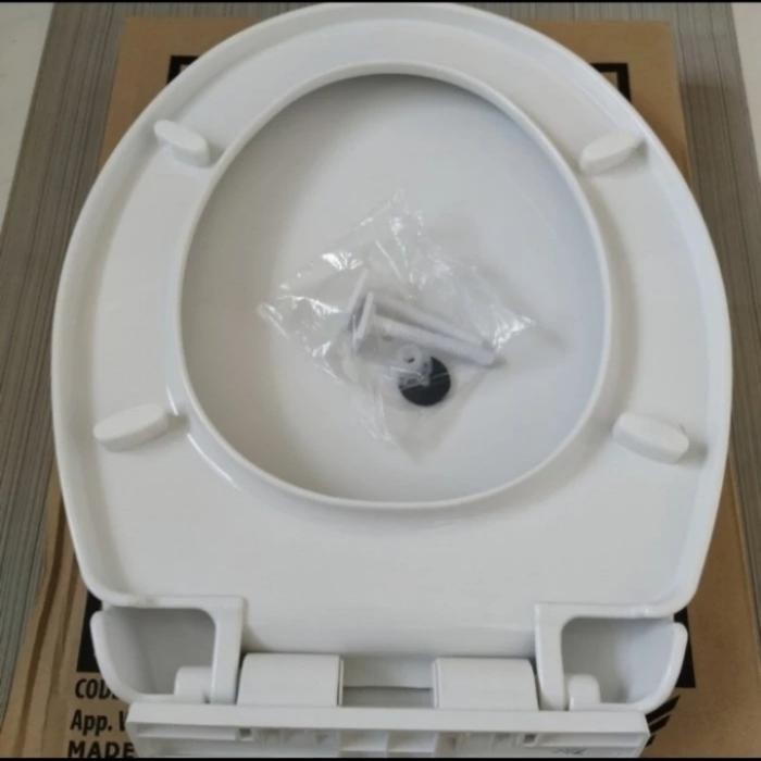 Tutup Kloset. Dudukkan WC. Tutup WC. Dudukkan Kloset