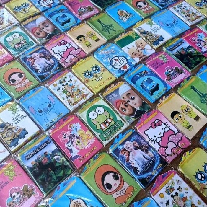 

PAKET 1 KG [80 PACK] AMPLOP LEBARAN MEDIUM MOTIF KARAKTER KARTUN PAPER KODE 48