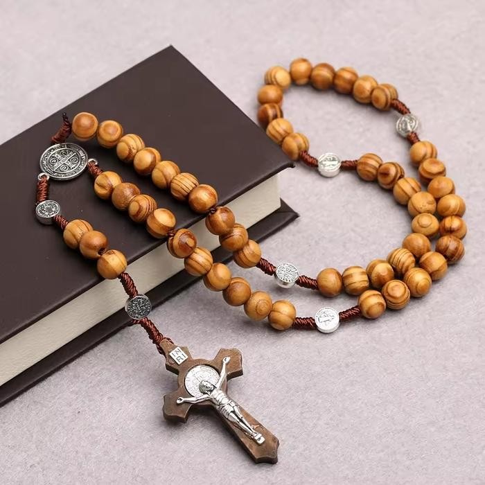 Kalung Rosario Katolik Kayu Medali Santo Benediktus - Rosario Katolik Premium