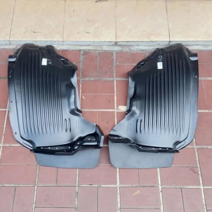 Limited Liner Fender Depan New Pajero Facelift 2021