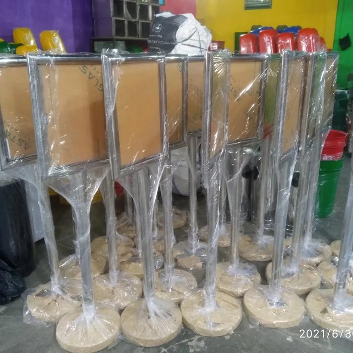

standing display poster A3/display stainless/tiang portable bahan pipa