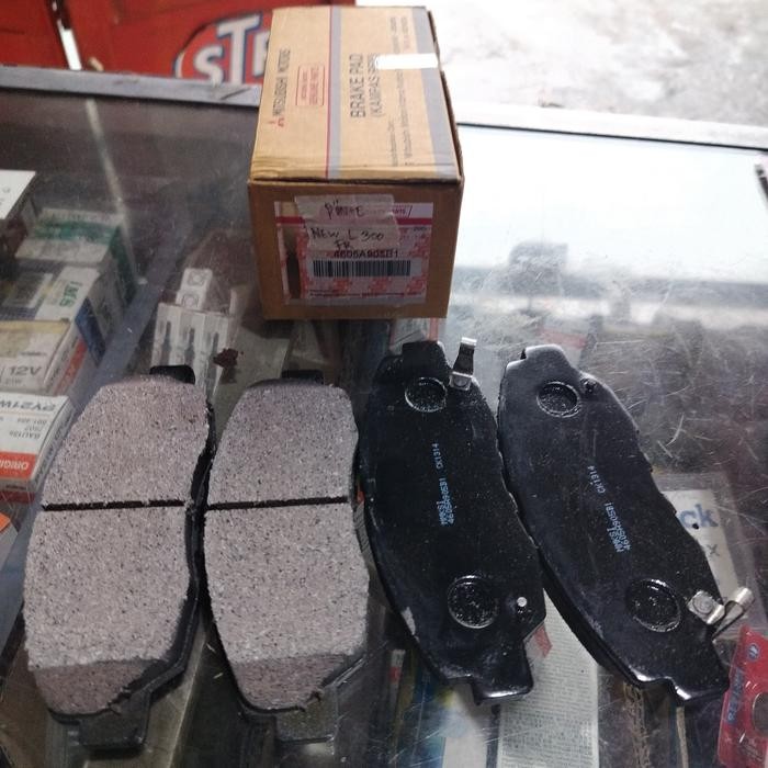 Kampas Rem Depan,L300 New,Original