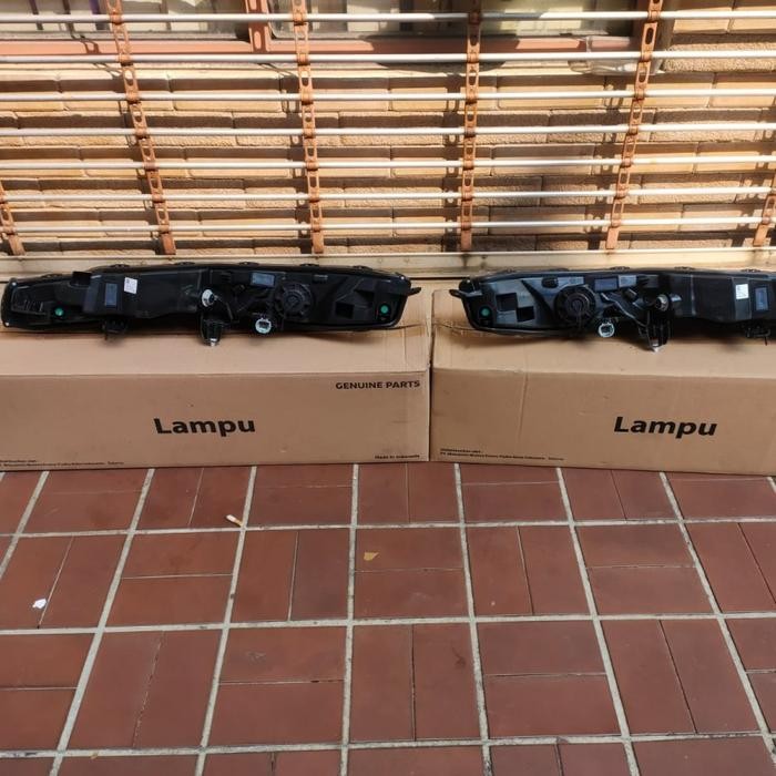 Lampu Sen Drl Atas Original Asli Mitsubishi New Xpander Facelift Xpander Cross 2022