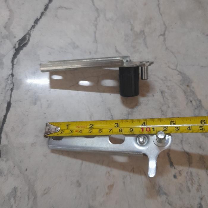 Engsel Pintu Kulkas Sharp 2 pintu