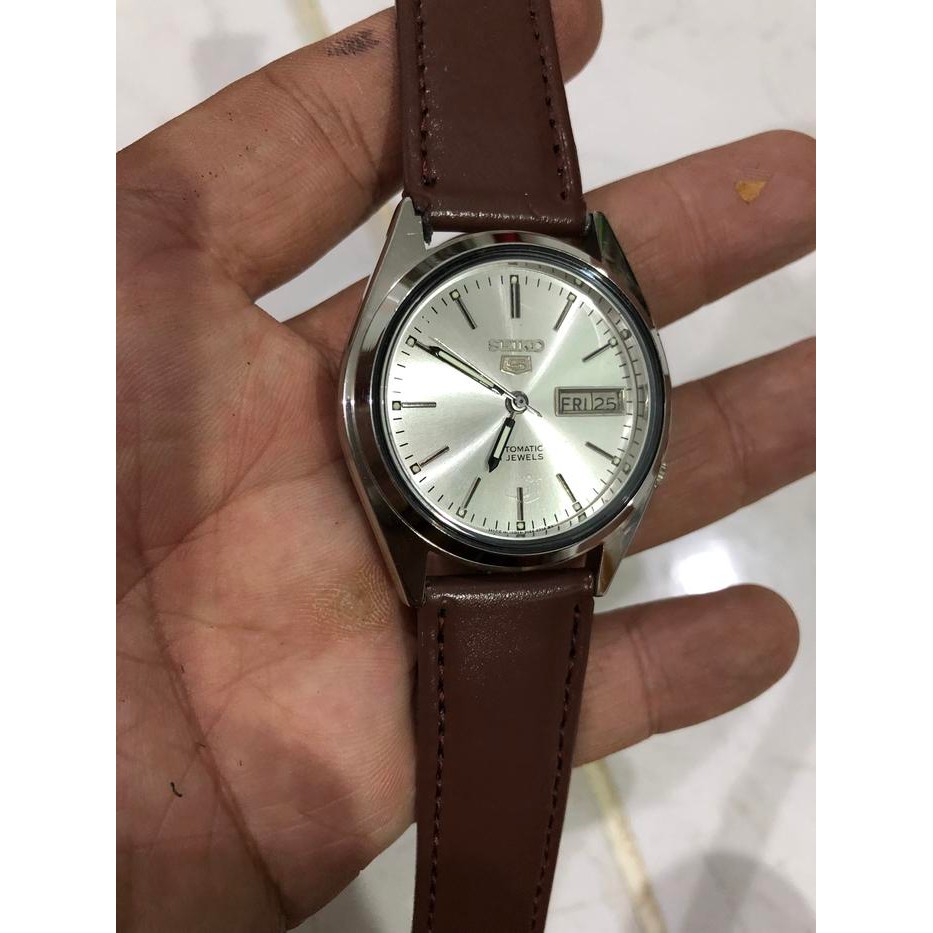 jam tangan seiko 5 otomatis strap kulit kondisi baik normal semua *