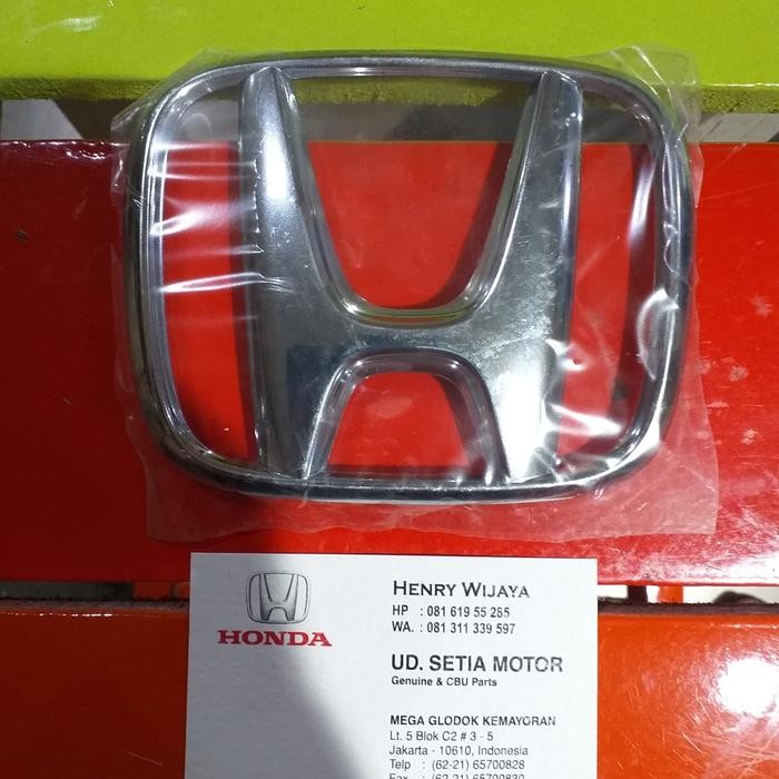 Emblem H Honda Grill Depan Crv Re Facelift 2010-2012 Original