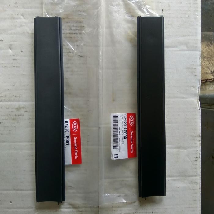 Cover Moulding Roof Atas Kia Sportage 2 Th2005-2007 Asli