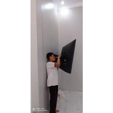Bracket + Pasang 32inchi - 40inchi