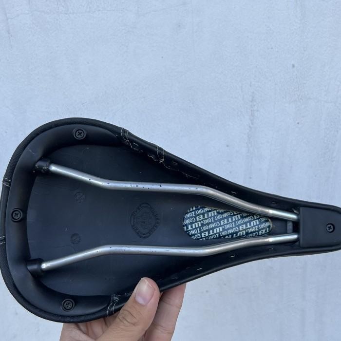 SADDLE SEPEDA MTB WTB SPEED V 5 SADEL GEL HITAM SELI SADLE