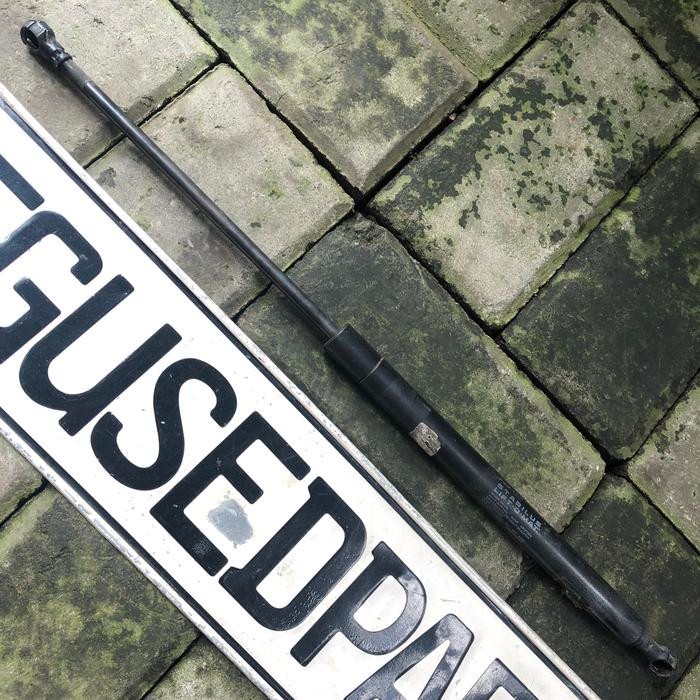 Ready Mercedes Benz W210 Shock Kap Bagasi