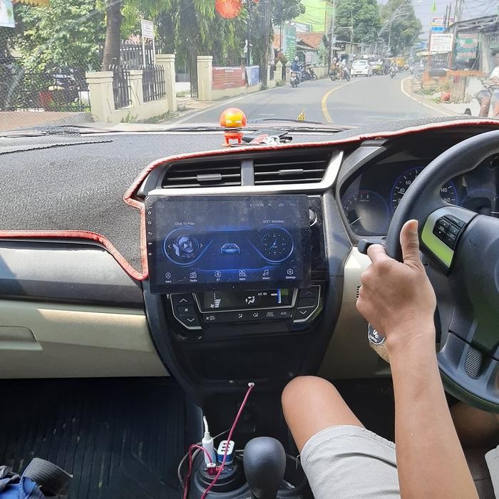 Head unit Android 9 inch double din tv mobil + camera & ongkos pasang