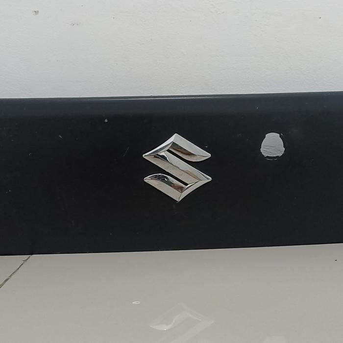 Trunklid / Cover Pintu Belakang Original Ertiga Gl 2012-2014 Hitam Doff Laik Pakai