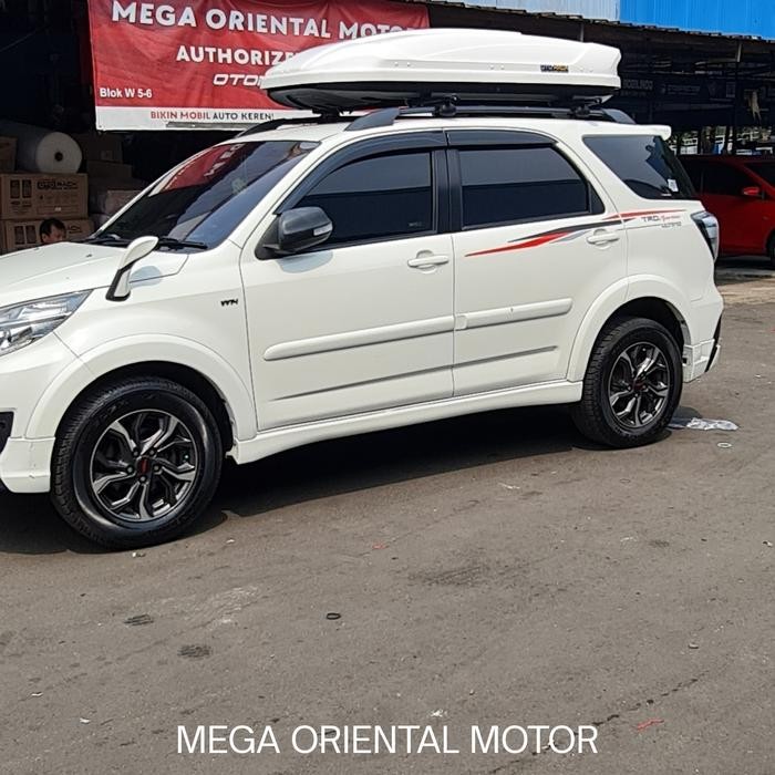 Paket Roof Box + Cross Bar Tour Otorack Rush konde 2009-2015