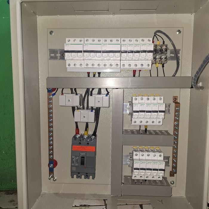 Panel Listrik 3Phase 25Amper Box Panel 50X60 Indor