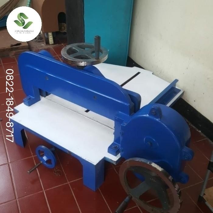 MESIN POTONG PEMOTONG KERTAS A3 MANUAL 1 RIM PAPER CUTTING STAR BRAND KODE 27