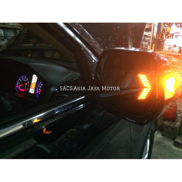 Crv gen3 06-11 sequential led sign blue mirror spion