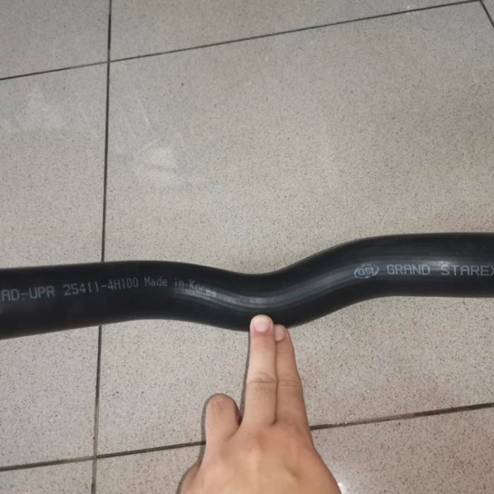 Selang Radiator Atas Hyundai H1 Bensin