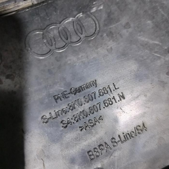 Cover Foglamp LH/Kiri Audi A4 Tahun 2013-2016 Original Part Di RJM