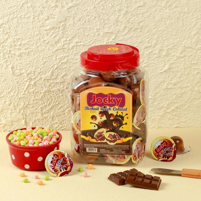 

New SARIPATI JOCKY BISKUIT COKELAT TOPLES 700gr ISI 70pcs