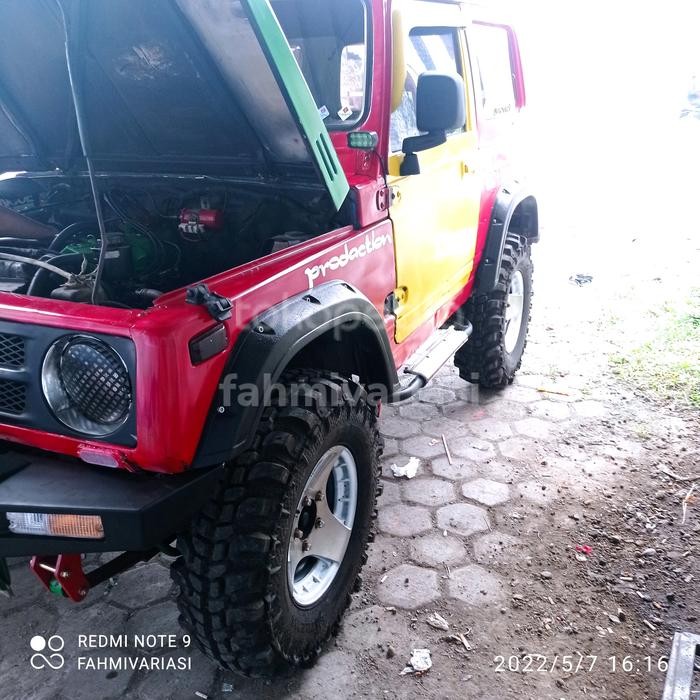 OVER FENDER JIMNY KATANA BAHAN KARET