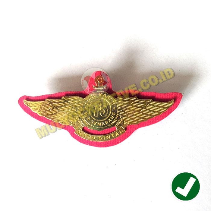 

Lencana Custom Logo Sekolah Pelayaran Wing Penggalang Bludru Murah PREMIUM