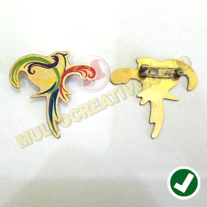 

Pin Logo Wonderful Indonesia - Pesona Indonesia Warna Emas PREMIUM